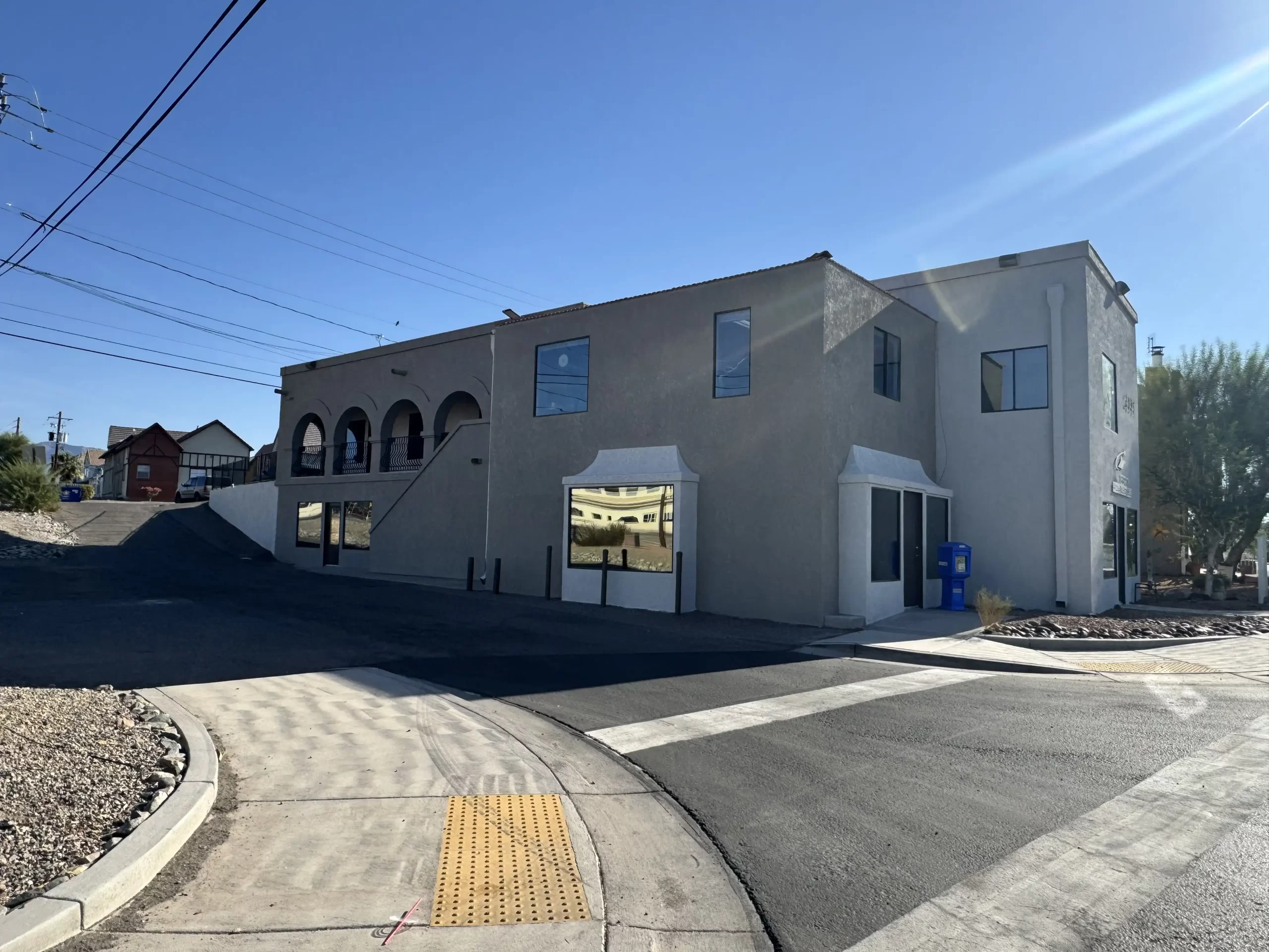 2035 Swanson Ave Main Building Facade